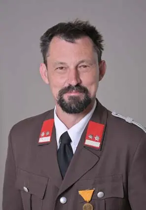 Mannschaft der freiwilligen Feuerwehr Oberaich