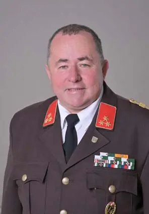 Mannschaft der freiwilligen Feuerwehr Oberaich
