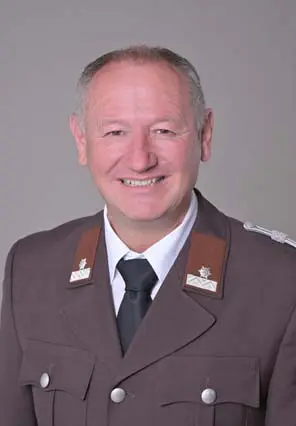 Mannschaft der freiwilligen Feuerwehr Oberaich