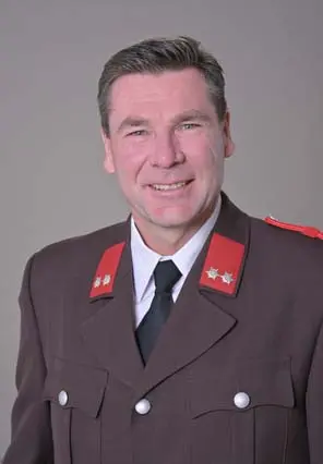 Mannschaft der freiwilligen Feuerwehr Oberaich