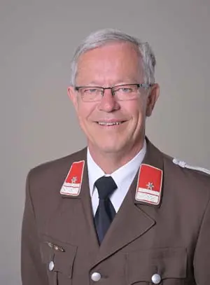 Mannschaft der freiwilligen Feuerwehr Oberaich