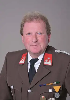 Mannschaft der freiwilligen Feuerwehr Oberaich