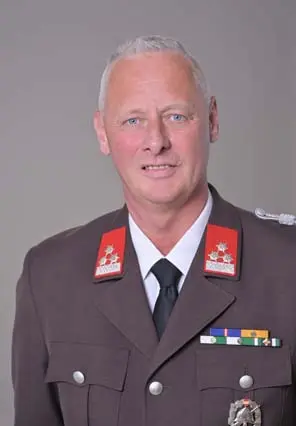Mannschaft der freiwilligen Feuerwehr Oberaich