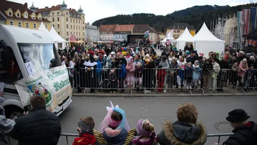 FF Oberaich am Faschingdienstag in Bruck